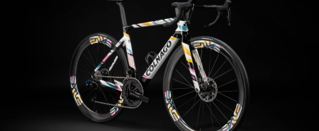 Le vélo Colnago V4Rs de Tadej Pogacar pour les championnats du monde 2024