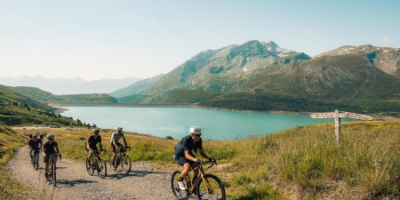 La pratique du vélo Gravel en Haute-Montagne : Une expérience unique en Savoie