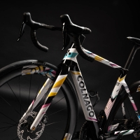 colnago-V4Rs-tadej-lexpert-velo-13