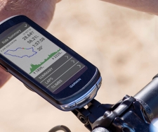 Nouveau Gps Vélo : Garmin Edge 1040 Solar alimenté par le soleil