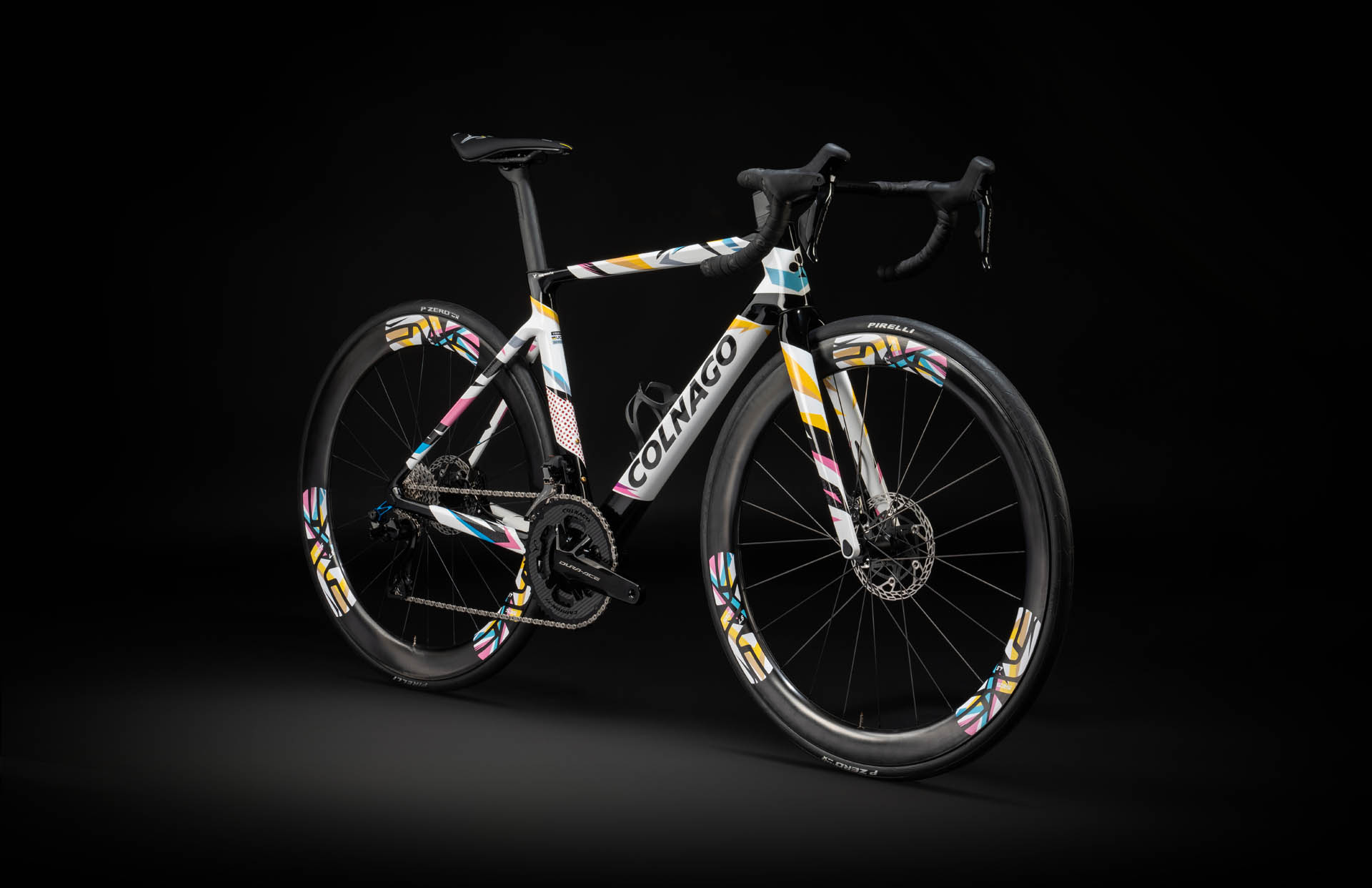 colnago-V4Rs-tadej-lexpert-velo-23.jpg